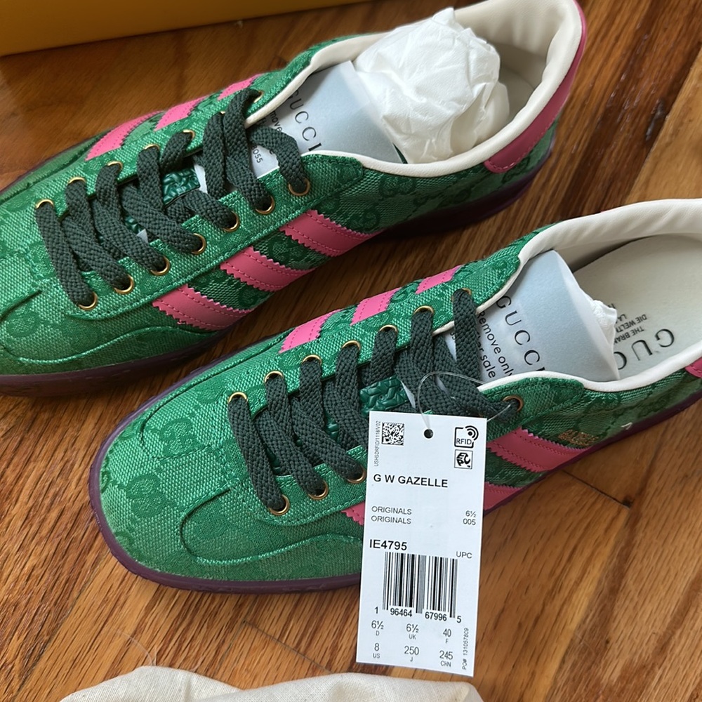 New in box Gucci gazelle women’s US size 8 UK 6.5